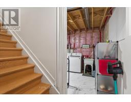 14 WELLINGTON AVENUE - 34