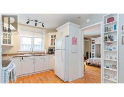 114 ELMWOOD AVENUE E - 29