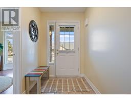 21 - 19 SOMERSET DRIVE - 15