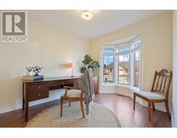 21 - 19 SOMERSET DRIVE - 18