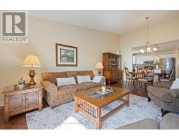 21 - 19 SOMERSET DRIVE - 19