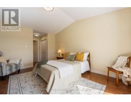 21 - 19 SOMERSET DRIVE - 24