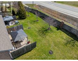 21 - 19 SOMERSET DRIVE - 3