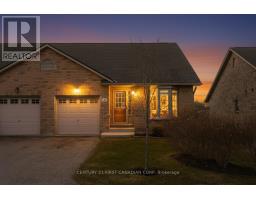 21 - 19 SOMERSET DRIVE - 36