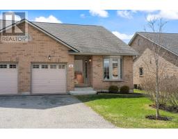 21 - 19 SOMERSET DRIVE - 4