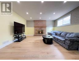 173 ASHLEY CRESCENT - 18