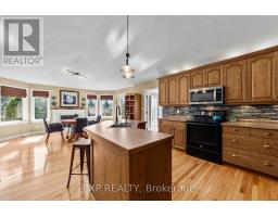 8371 HICKORY DRIVE - 19