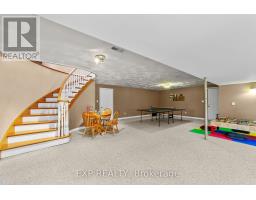 8371 HICKORY DRIVE - 30