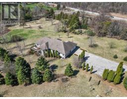 8371 HICKORY DRIVE - 47