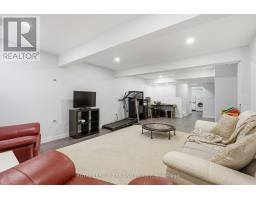 849 SILVERFOX CRESCENT - 33