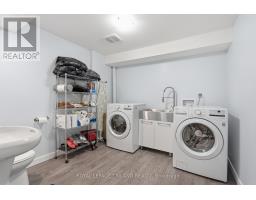 849 SILVERFOX CRESCENT - 35