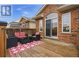 849 SILVERFOX CRESCENT - 39
