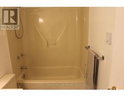 218 - 9 JACKSWAY CRESCENT - 13