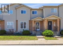 7 - 1920 MARCONI BOULEVARD - 2