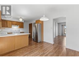 7 - 1920 MARCONI BOULEVARD - 21