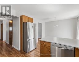 7 - 1920 MARCONI BOULEVARD - 25