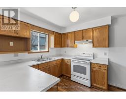 7 - 1920 MARCONI BOULEVARD - 26