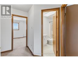 7 - 1920 MARCONI BOULEVARD - 31