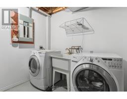 7 - 1920 MARCONI BOULEVARD - 34