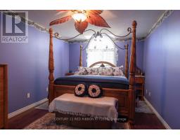 232 THORNE DRIVE - 19