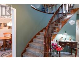 232 THORNE DRIVE - 2