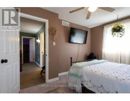 232 THORNE DRIVE - 26