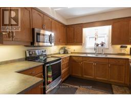 232 THORNE DRIVE - 5