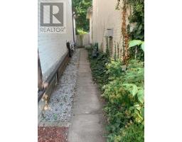 38 BYRON AVENUE E - 30