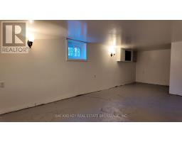 32 TENNYSON STREET - 10