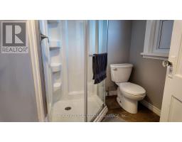 32 TENNYSON STREET - 9