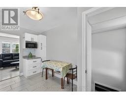 101 JASPER CRESCENT - 12