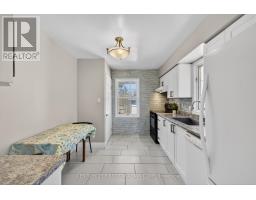 101 JASPER CRESCENT - 13