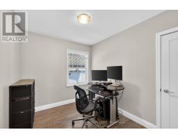 101 JASPER CRESCENT - 20