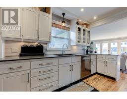 174 HARRISON PLACE - 16