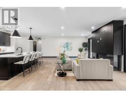 65 EAST GLEN DRIVE - 19