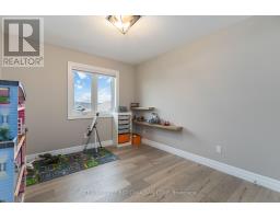 52 ROYAL DORNOCH DRIVE - 26