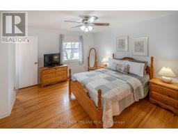 392 VILLAGE GREEN AVENUE - 21