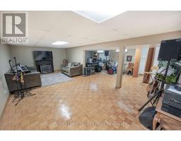 392 VILLAGE GREEN AVENUE - 30