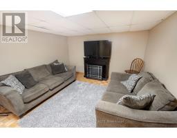 392 VILLAGE GREEN AVENUE - 31