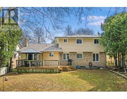 392 VILLAGE GREEN AVENUE - 38