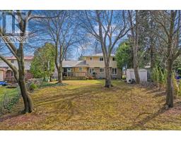 392 VILLAGE GREEN AVENUE - 40