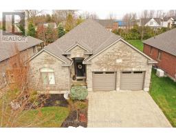 23 MAYAPPLE CRESCENT - 1