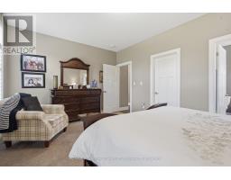 23 MAYAPPLE CRESCENT - 32