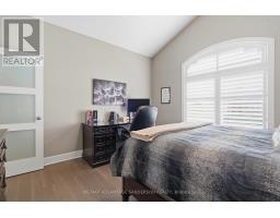 23 MAYAPPLE CRESCENT - 35