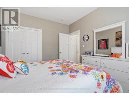 23 MAYAPPLE CRESCENT - 37