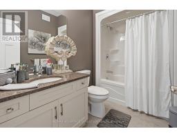 23 MAYAPPLE CRESCENT - 38