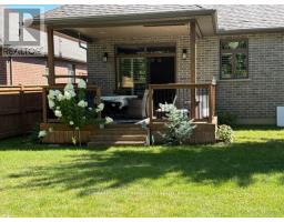 23 MAYAPPLE CRESCENT - 42