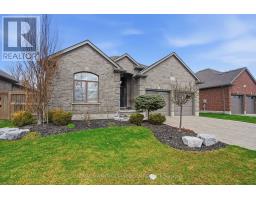 23 MAYAPPLE CRESCENT - 9