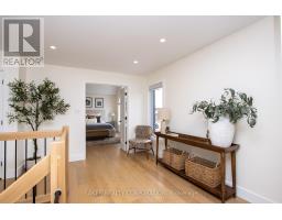 3 POOLE CRESCENT - 15