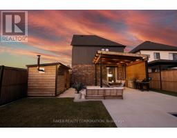 3 POOLE CRESCENT - 3